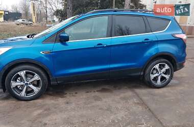 Позашляховик / Кросовер Ford Escape 2017 в Снігурівці