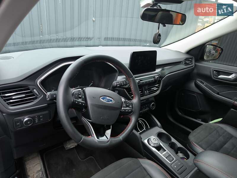 Внедорожник / Кроссовер Ford Escape 2021 в Павлограде
