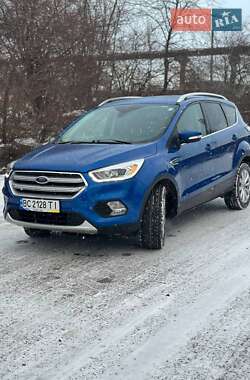 Внедорожник / Кроссовер Ford Escape 2016 в Львове