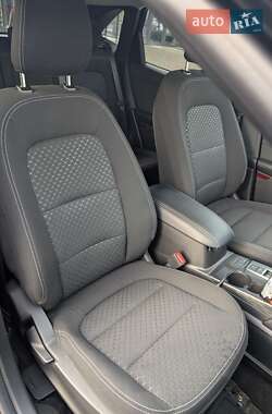 Внедорожник / Кроссовер Ford Escape 2023 в 