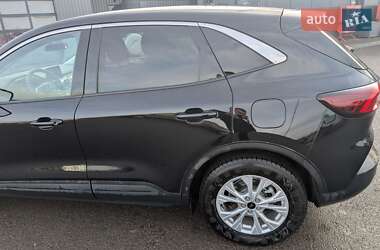 Внедорожник / Кроссовер Ford Escape 2023 в 