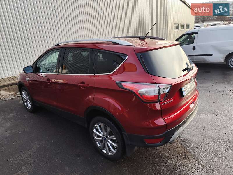 Внедорожник / Кроссовер Ford Escape 2016 в Одессе