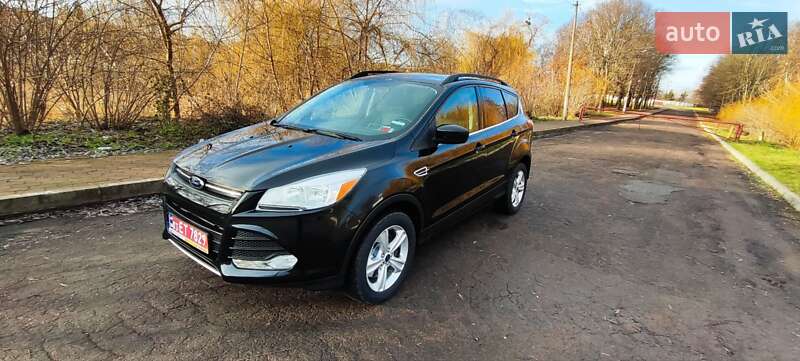 Позашляховик / Кросовер Ford Escape 2014 в Дубні