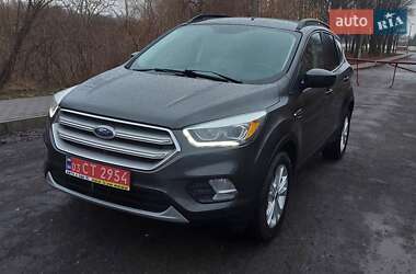 ford escape 2018 в Дубно от профессионального продавца Роман