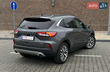 Внедорожник / Кроссовер Ford Escape 2022 в 
