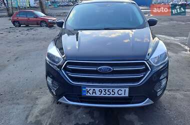 Внедорожник / Кроссовер Ford Escape 2016 в Киеве