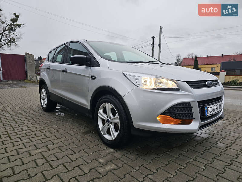 Позашляховик / Кросовер Ford Escape 2015 в Львові