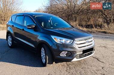 Позашляховик / Кросовер Ford Escape 2017 в Миронівці