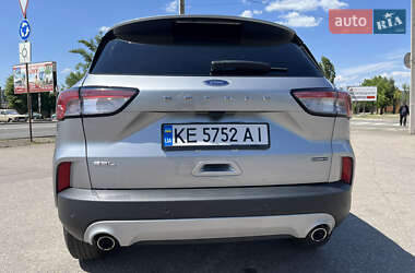 Внедорожник / Кроссовер Ford Escape 2022 в 