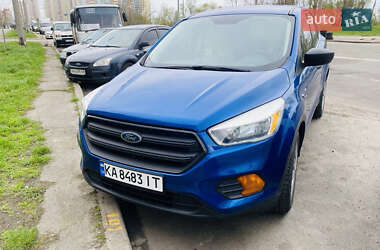 Внедорожник / Кроссовер Ford Escape 2017 в Киеве