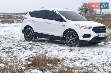 Внедорожник / Кроссовер Ford Escape 2017 в Вознесенске