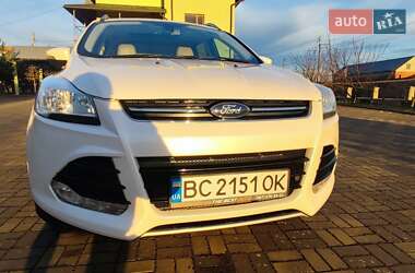 Внедорожник / Кроссовер Ford Escape 2016 в 