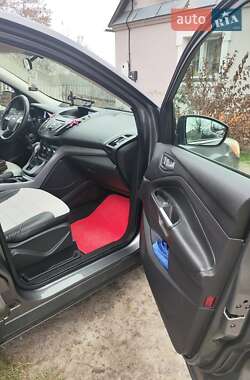 Внедорожник / Кроссовер Ford Escape 2013 в Кременце