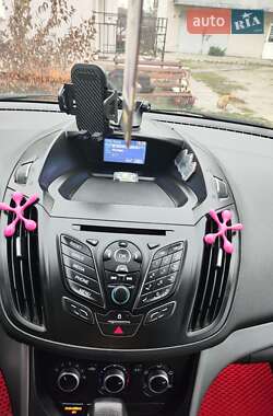 Внедорожник / Кроссовер Ford Escape 2013 в Кременце