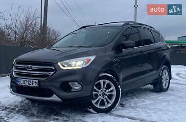 Позашляховик / Кросовер Ford Escape 2018 в Львові