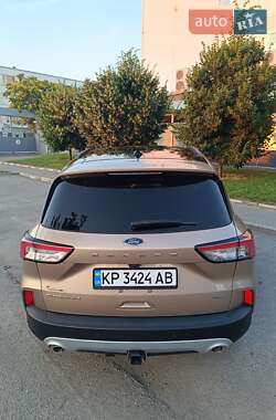 Внедорожник / Кроссовер Ford Escape 2021 в Запорожье