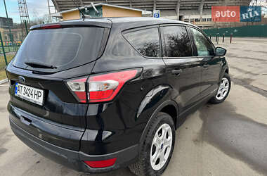 Внедорожник / Кроссовер Ford Escape 2016 в 