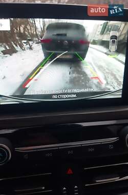 Внедорожник / Кроссовер Ford Escape 2020 в 
