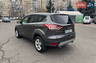 Внедорожник / Кроссовер Ford Escape 2015 в Одессе