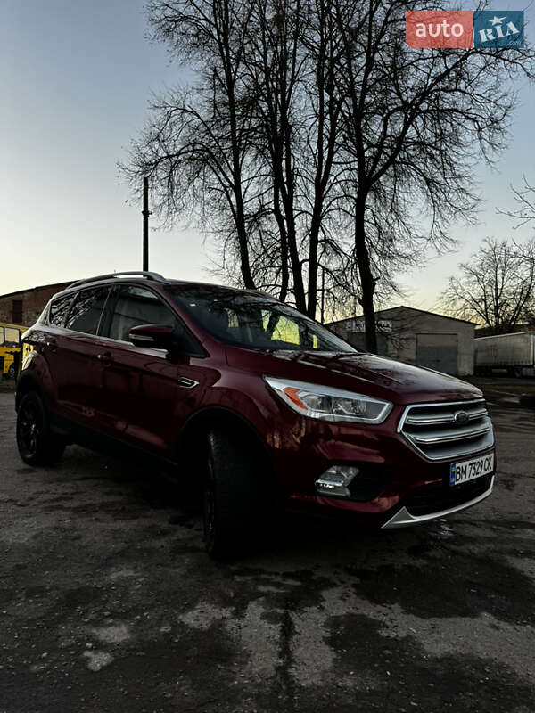 Внедорожник / Кроссовер Ford Escape 2018 в Кролевце