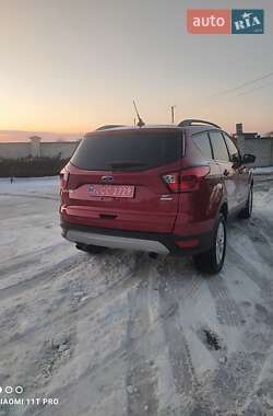 Позашляховик / Кросовер Ford Escape 2019 в Львові