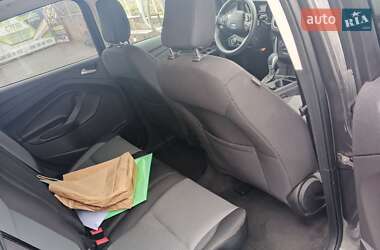 Внедорожник / Кроссовер Ford Escape 2019 в 