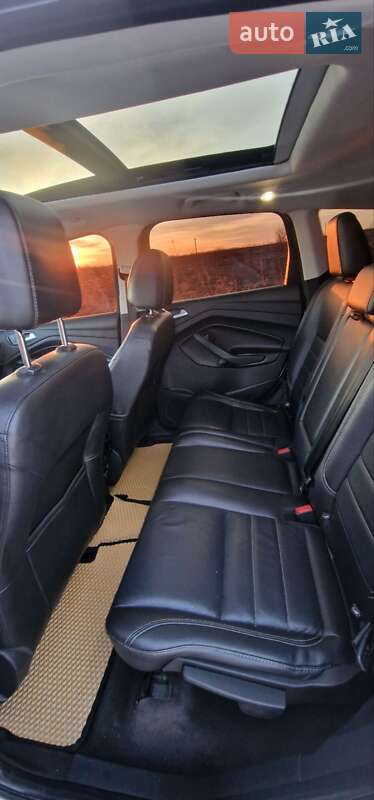 Внедорожник / Кроссовер Ford Escape 2014 в Рогатине