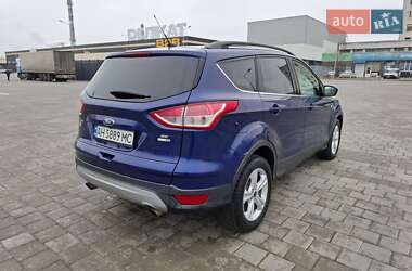 Позашляховик / Кросовер Ford Escape 2015 в Черкасах