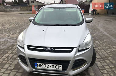 Позашляховик / Кросовер Ford Escape 2015 в Острозі