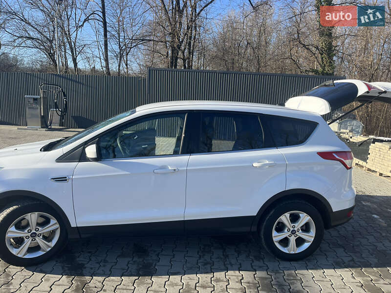 Внедорожник / Кроссовер Ford Escape 2014 в Трускавце