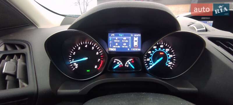 Внедорожник / Кроссовер Ford Escape 2015 в Запорожье