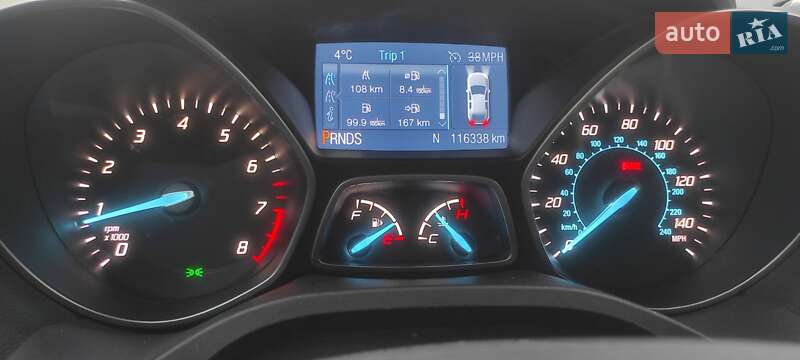 Внедорожник / Кроссовер Ford Escape 2015 в Запорожье