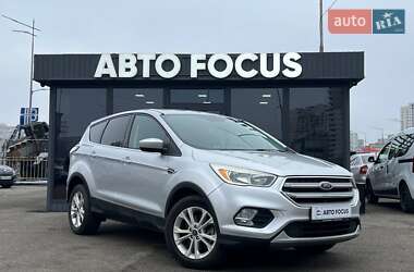 Позашляховик / Кросовер Ford Escape 2017 в Києві