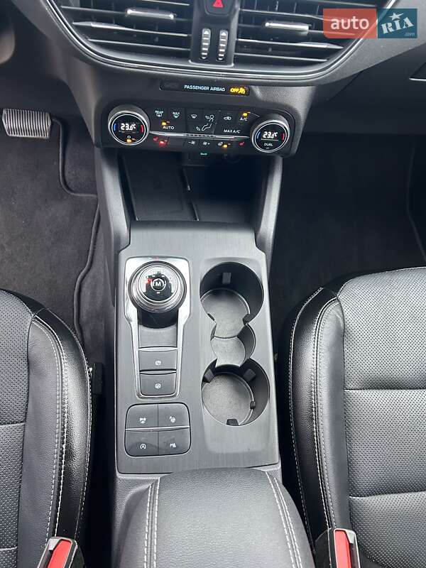 Внедорожник / Кроссовер Ford Escape 2020 в Днепре