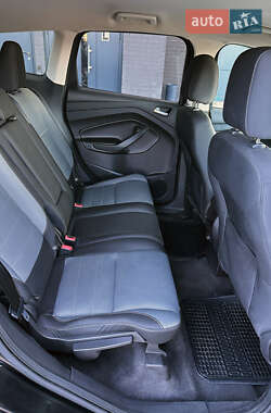 Внедорожник / Кроссовер Ford Escape 2014 в 
