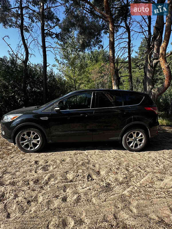 Внедорожник / Кроссовер Ford Escape 2013 в Черкассах