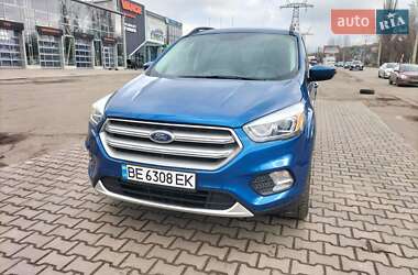 Внедорожник / Кроссовер Ford Escape 2017 в Николаеве