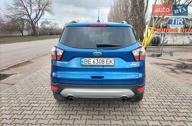 Внедорожник / Кроссовер Ford Escape 2017 в Николаеве