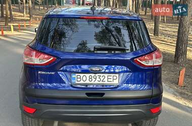 Позашляховик / Кросовер Ford Escape 2016 в Києві