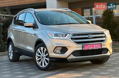 Позашляховик / Кросовер Ford Escape 2016 в Стрию