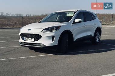 Внедорожник / Кроссовер Ford Escape 2020 в Ровно