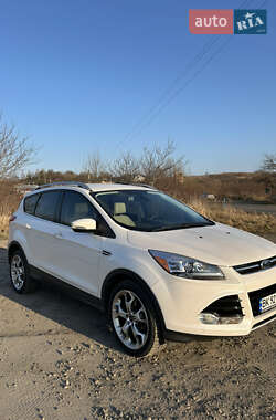 Внедорожник / Кроссовер Ford Escape 2014 в Ровно