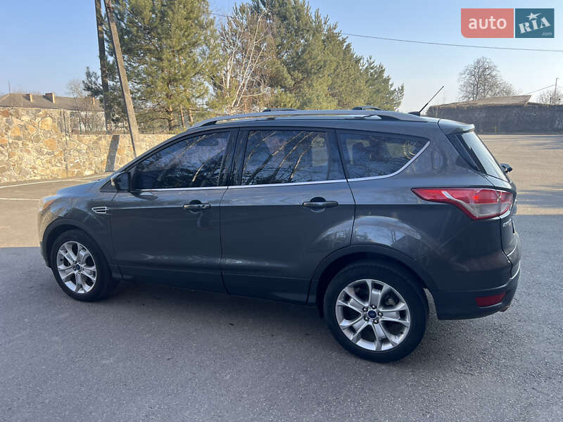 Внедорожник / Кроссовер Ford Escape 2015 в Виннице