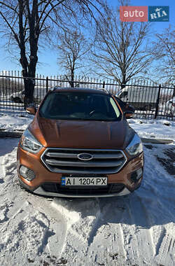 Внедорожник / Кроссовер Ford Escape 2017 в Киеве