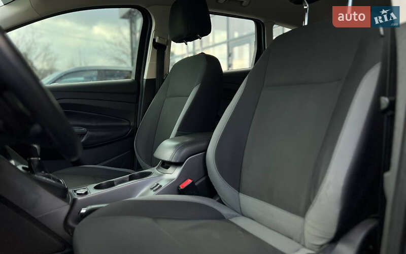 Позашляховик / Кросовер Ford Escape 2014 в Івано-Франківську