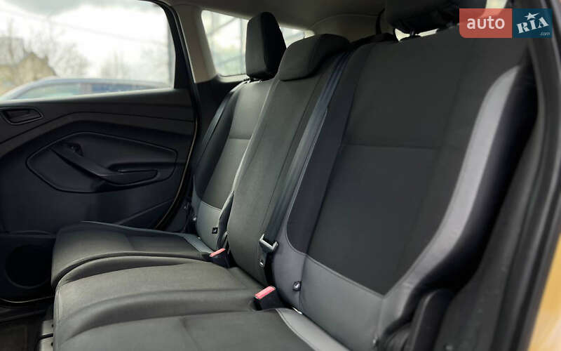 Позашляховик / Кросовер Ford Escape 2014 в Івано-Франківську