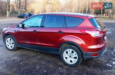 Внедорожник / Кроссовер Ford Escape 2014 в 