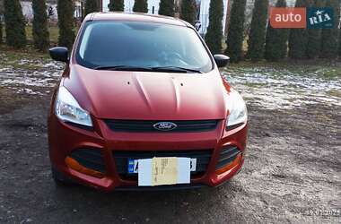 Внедорожник / Кроссовер Ford Escape 2014 в 