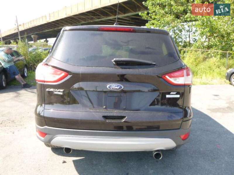 Внедорожник / Кроссовер Ford Escape 2013 в Киеве