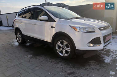 Позашляховик / Кросовер Ford Escape 2016 в Луцьку